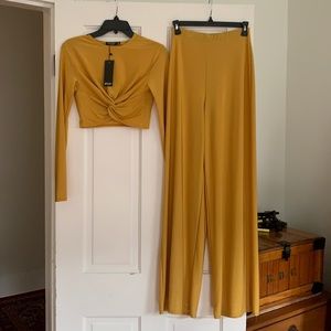 NASTYGAL SET. SIZE US 6.